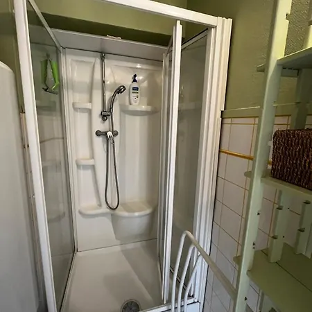 Bel Plein Centre A 200 M De La شقة