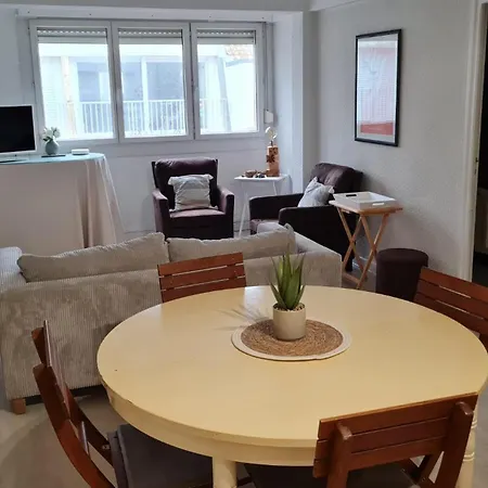 Bel Plein Centre A 200 M De La شقة *