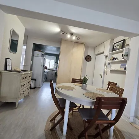 شقة Bel Plein Centre A 200 M De La *