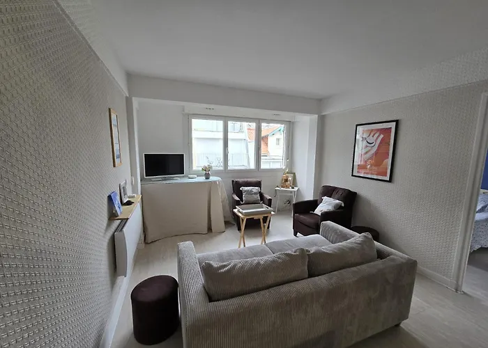 Appartement Bel à Deux Pas De La *